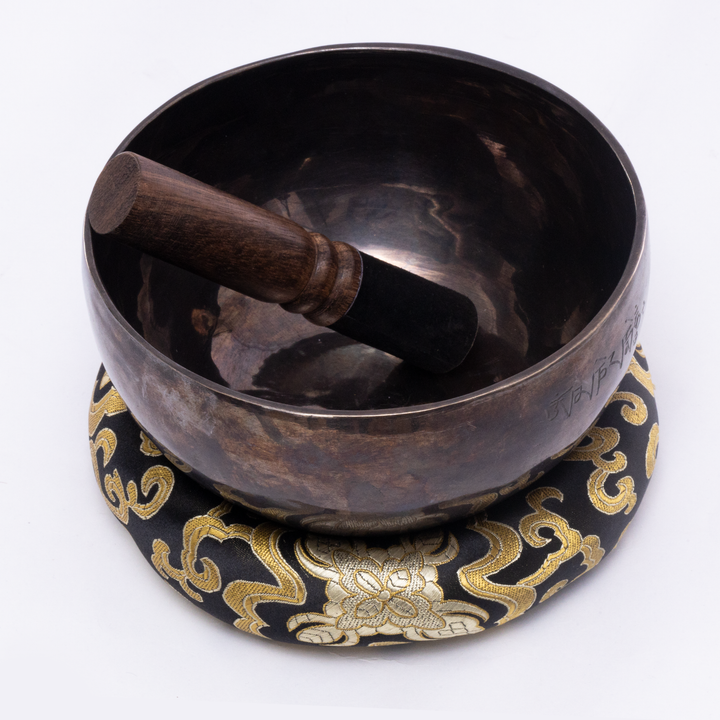 Full Moon - Om Mani Padme Hum Singing Bowl