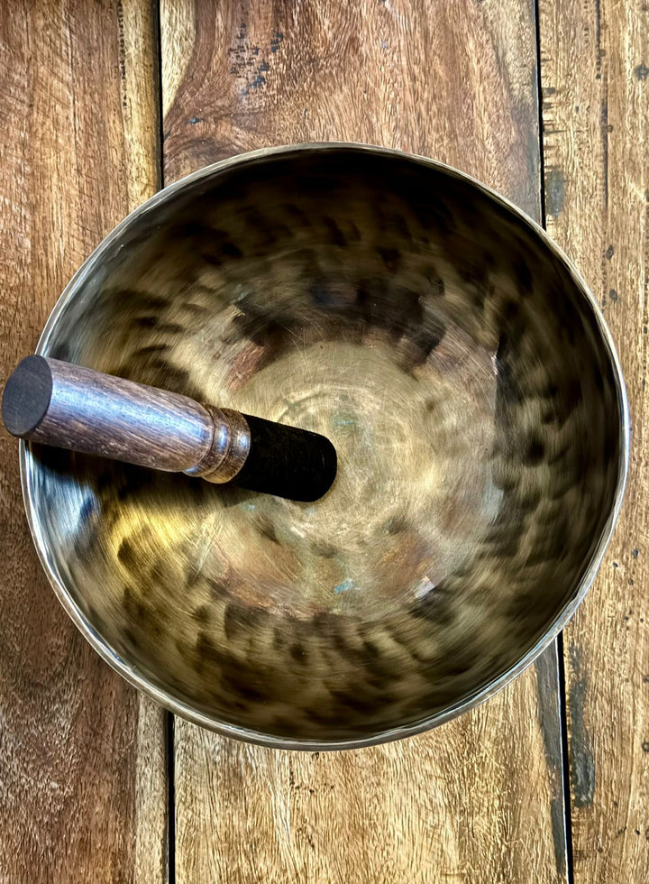 Aura Singing Bowl